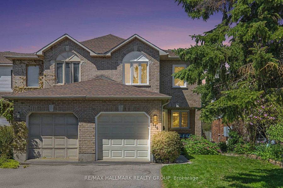 176 Hunterswood Crescent, front exterior
